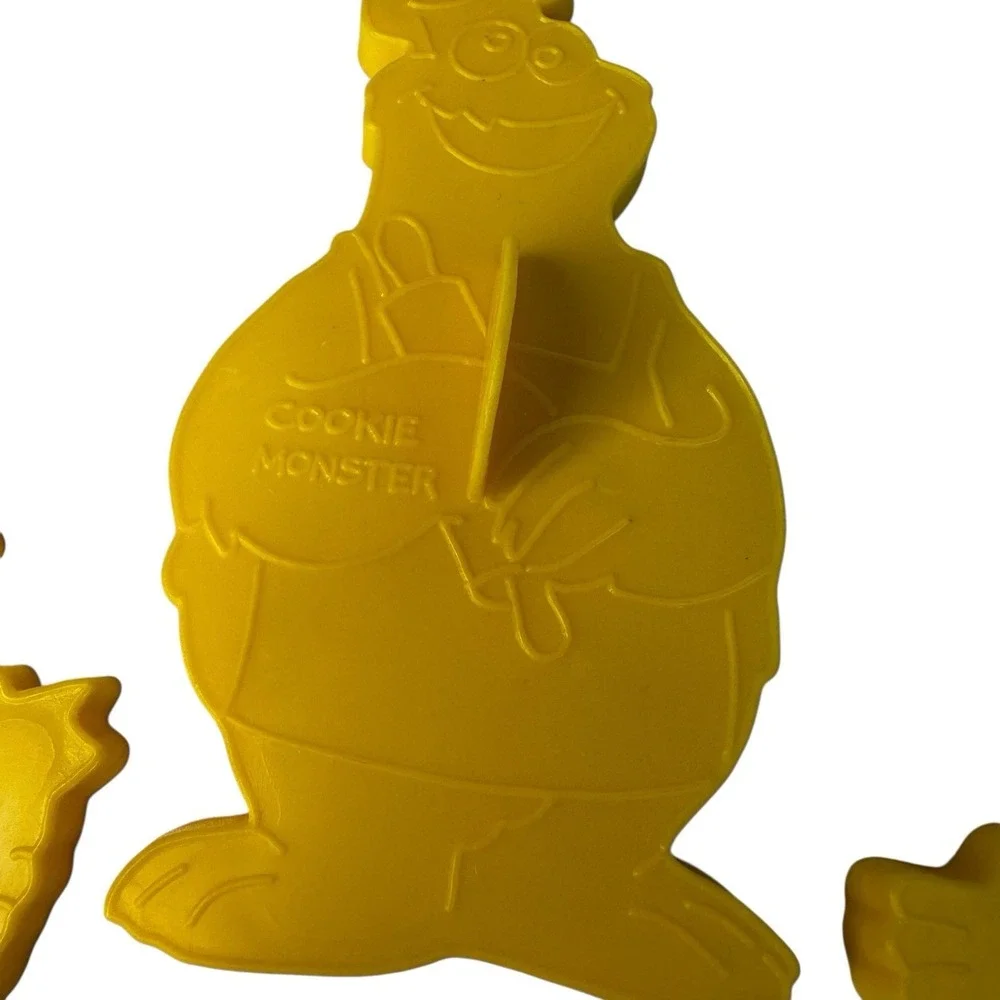 Vintage Lot 3 Wilton Sesame‎ Street Cookie Cutters Playdoh Molds Muppets 70s